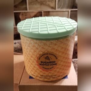 SUGARED WAFFLE CONE CANDLE